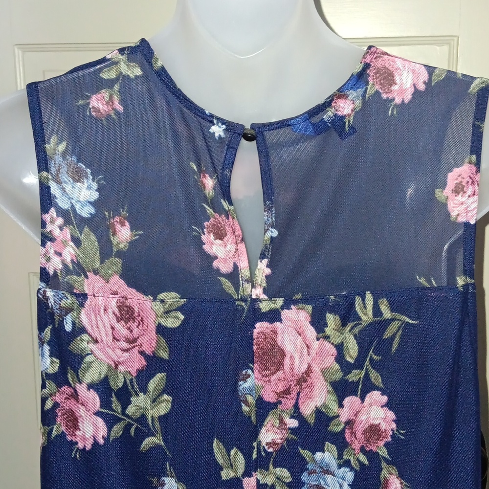 Blouse - Picture 3 of 6